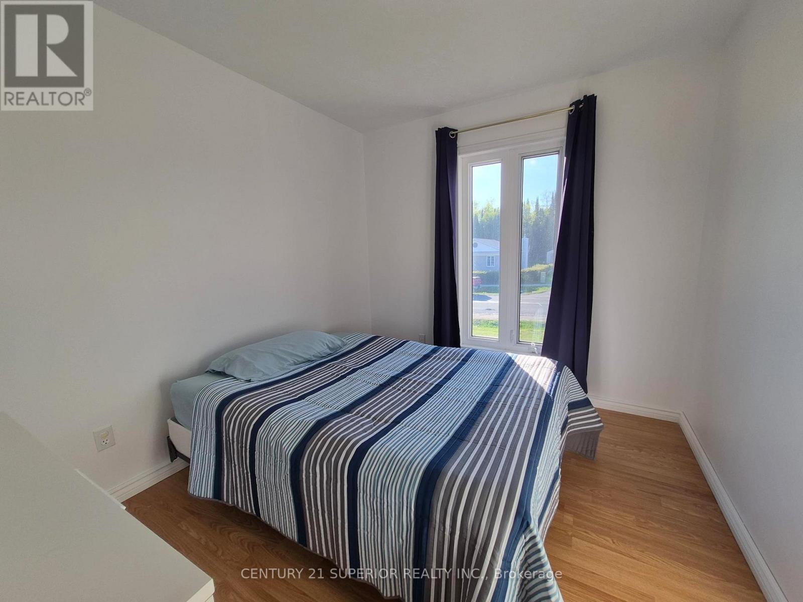 59 HEMLO DRIVE - 22