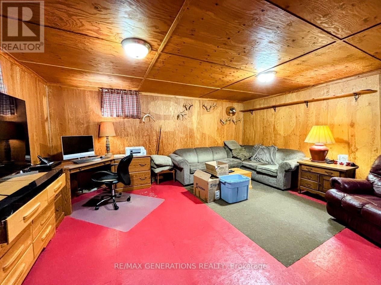 48 REDWING AVENUE - Image 23