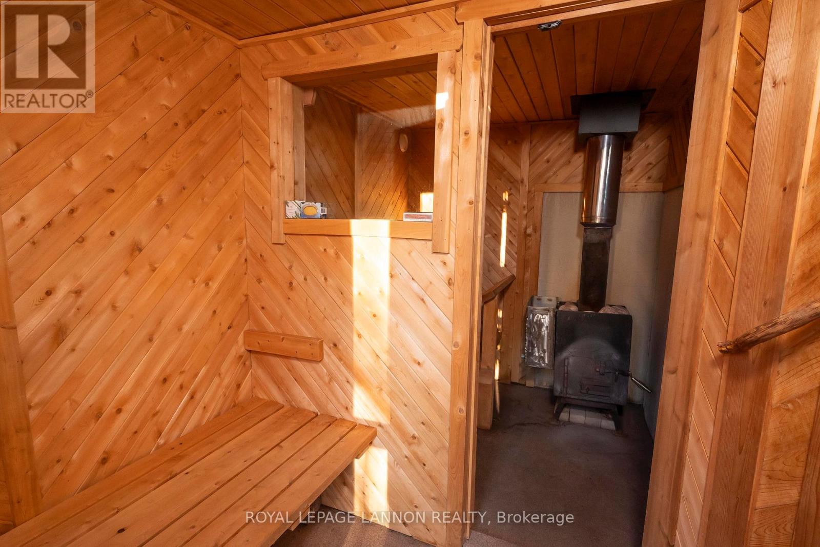 351 AMETHYST HARBOUR CLIFF AVENUE - Image 31
