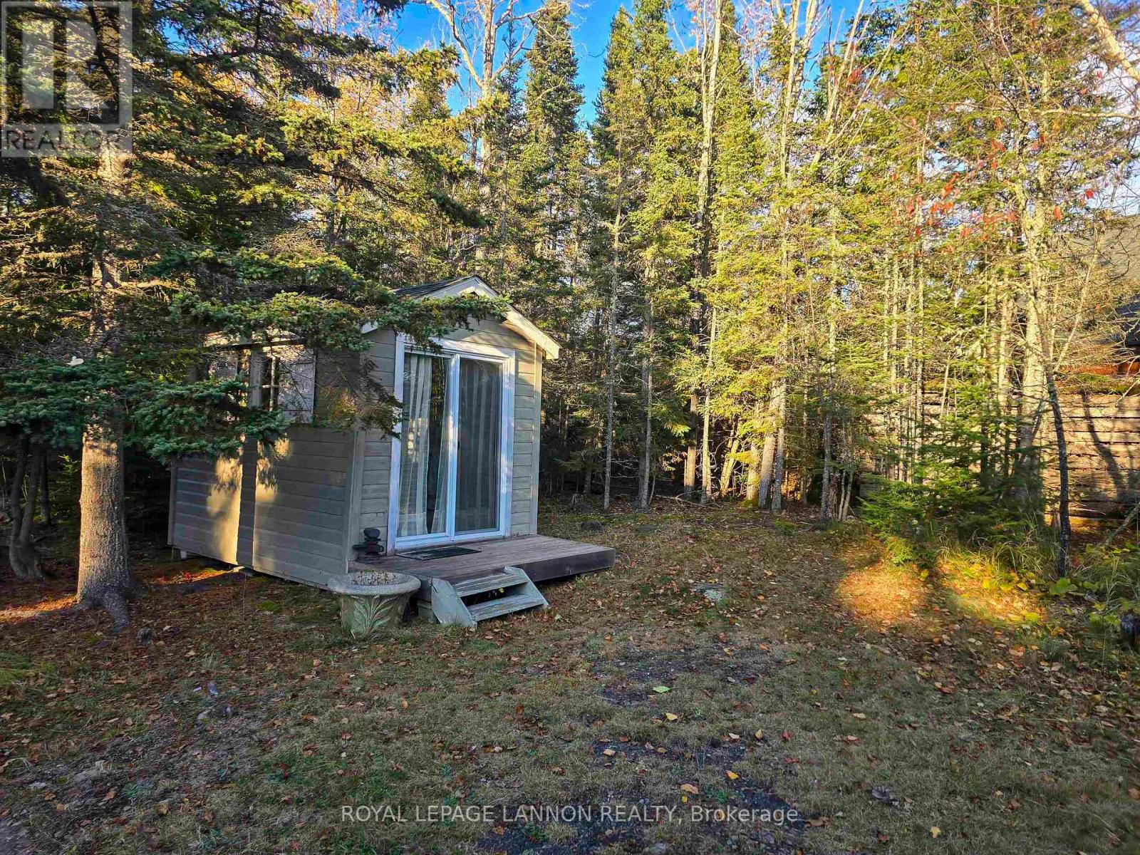 351 AMETHYST HARBOUR CLIFF AVENUE - Image 32