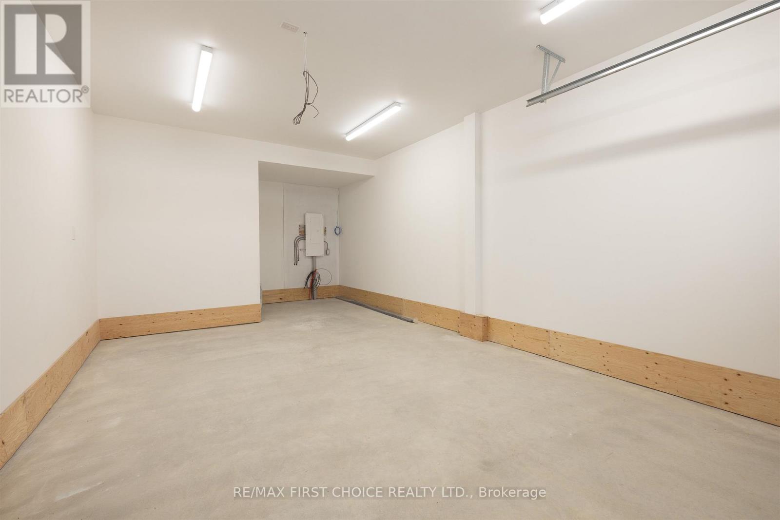 834 WEILER BOULEVARD - 29