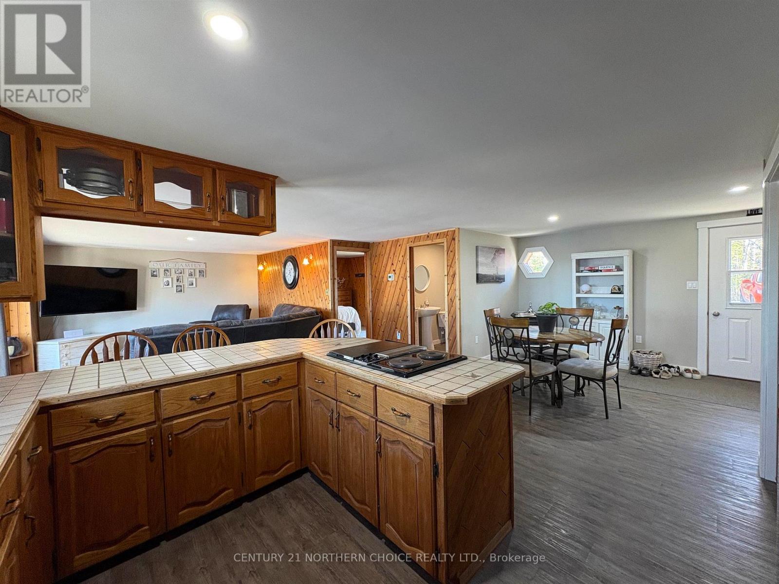 150 BOUCHER ROAD - 11