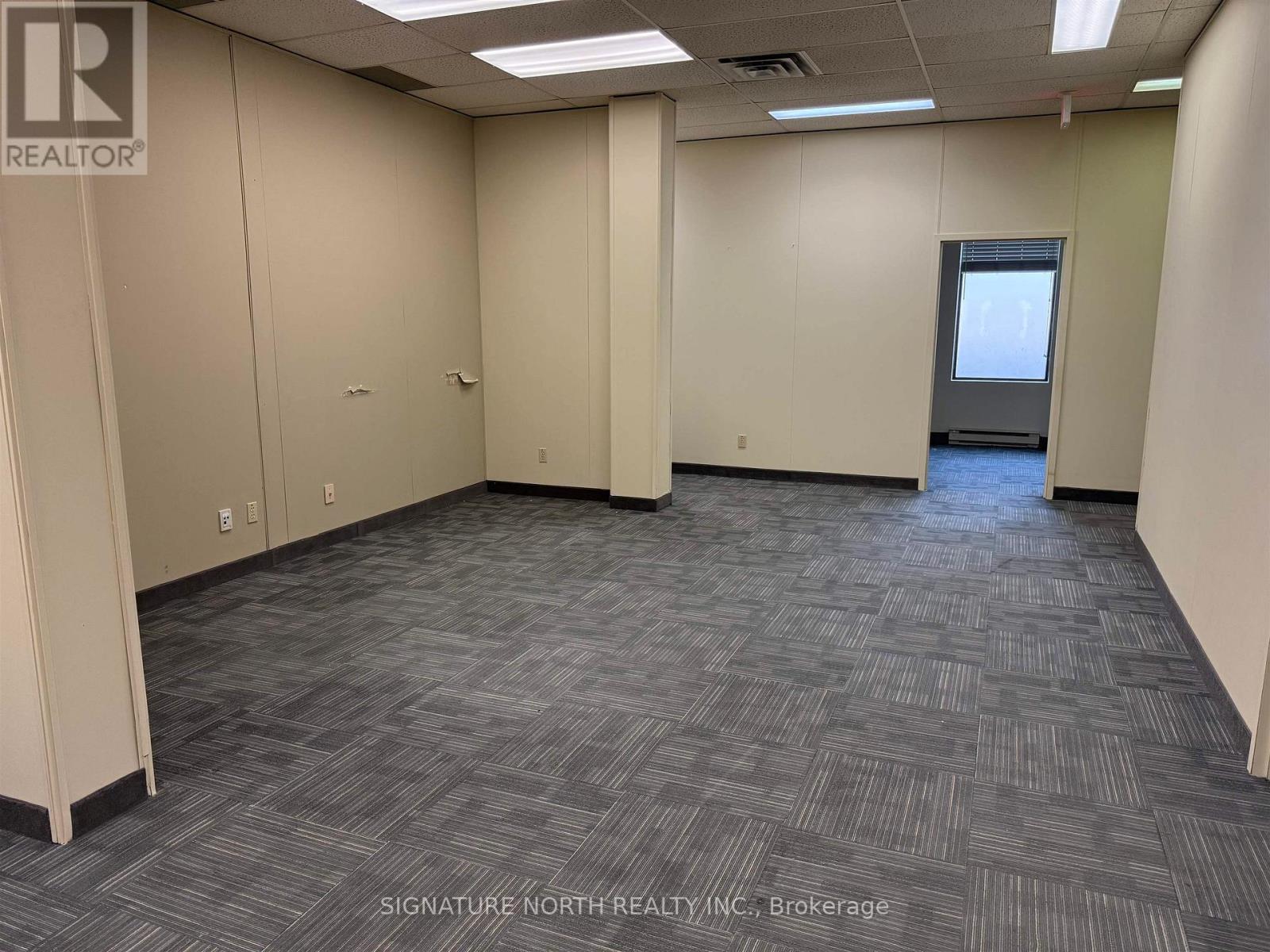 106 Cumberland Street, Thunder Bay (Court / Cumberland), Ontario, P7A4M2, Thunder Bay (Court / Cumberland), Ontario — photo 3 of 5