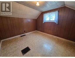2 Laurier Ave, Terrace Bay, ON P0T2W0 Photo 17