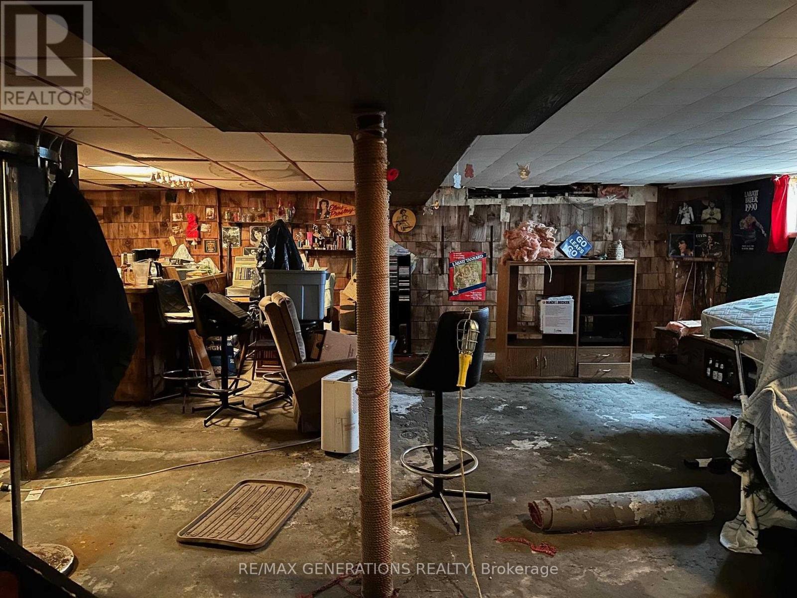 105 COLUMBIA STREET - 28
