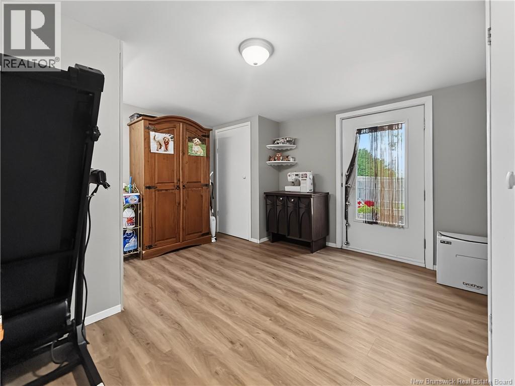 38 St Joseph - Image 4