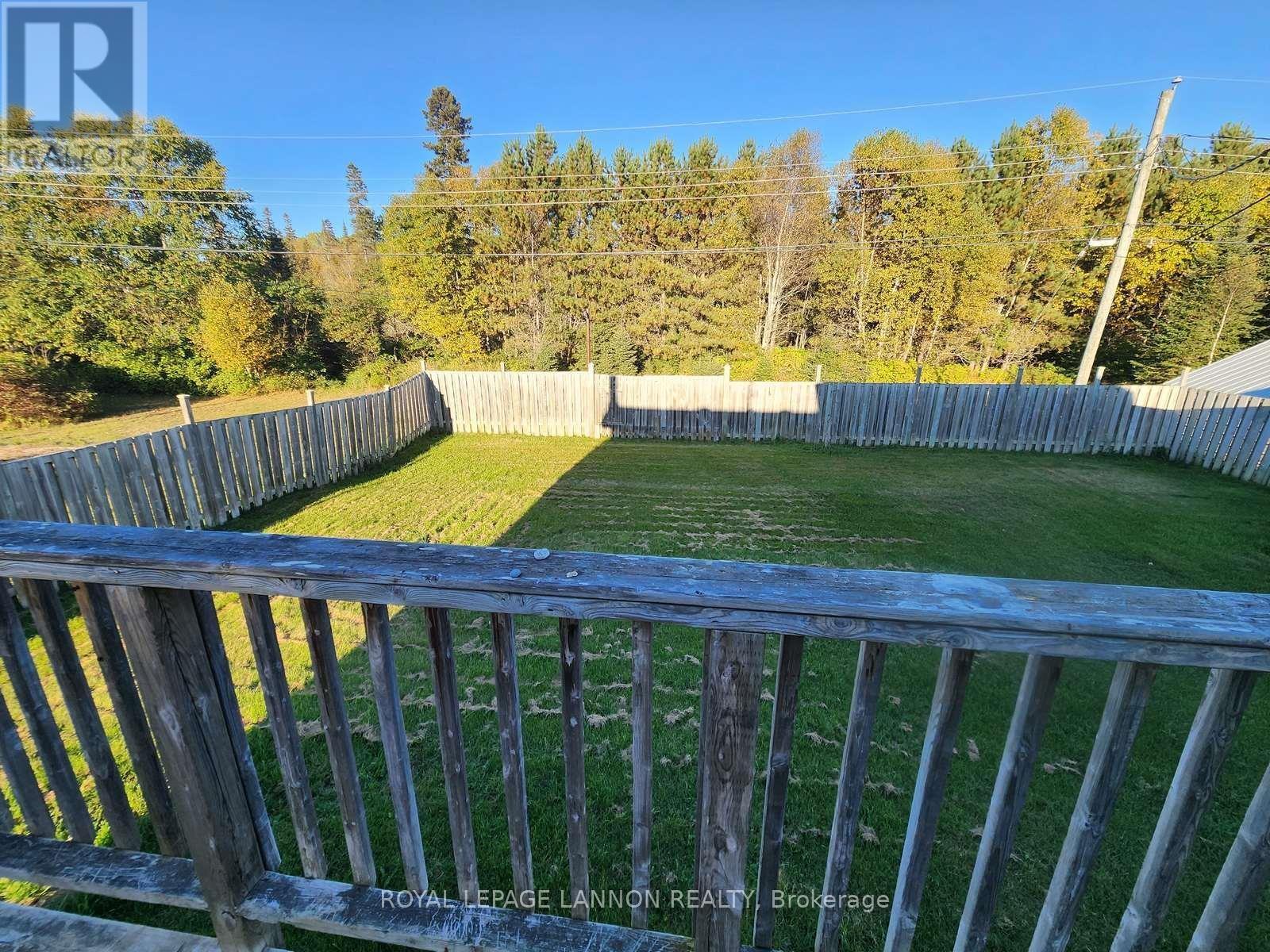 38 EASTGROVE CRESCENT - 2