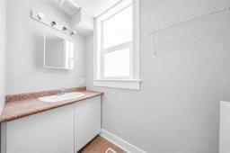 Bedroom - 517 Maryland Street, Winnipeg, MB R3G1M4 Photo 9