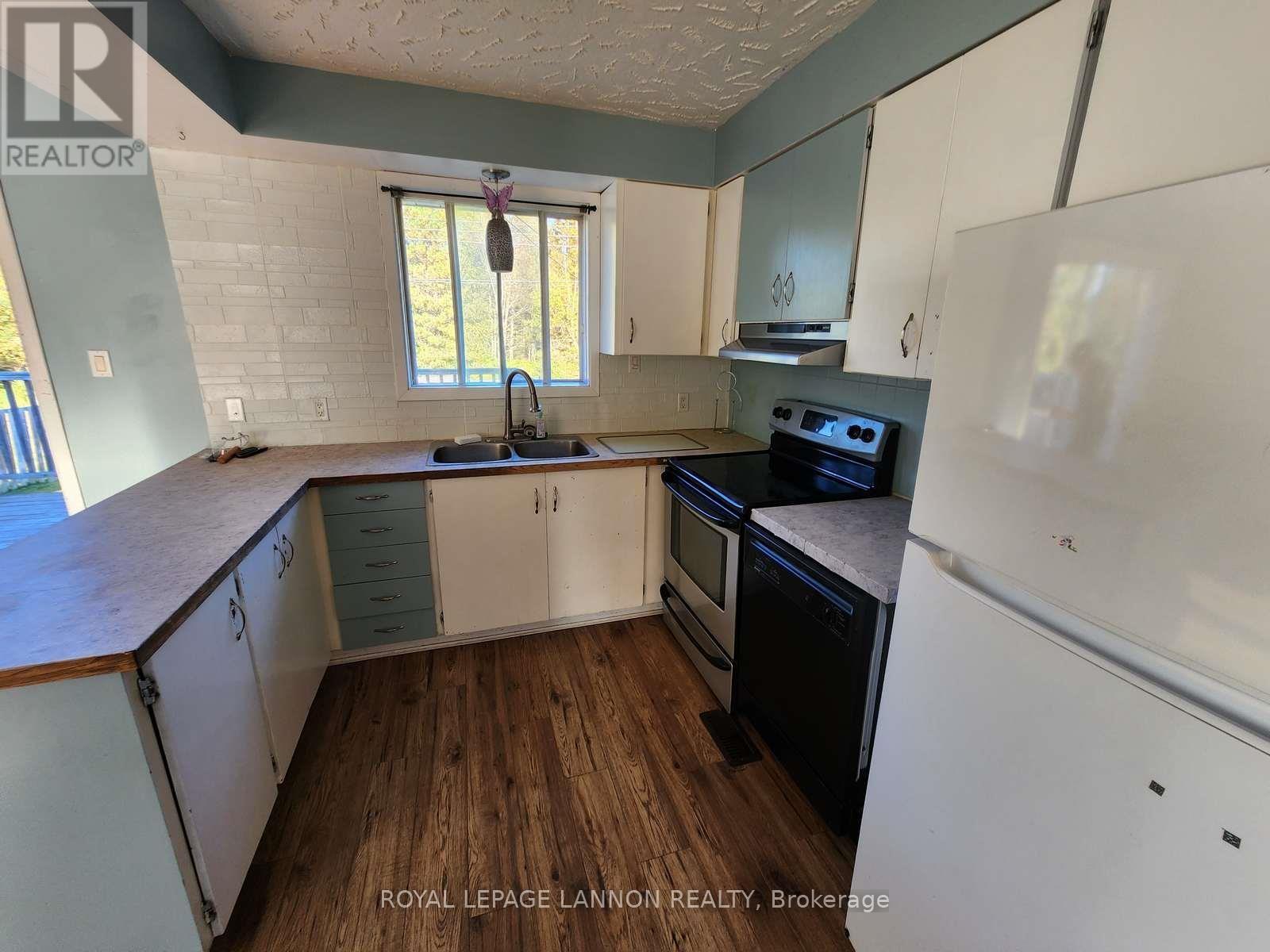 38 EASTGROVE CRESCENT - 5
