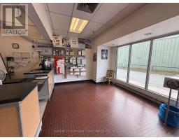 6 To 12 Koval Street, Pickle Lake, ON P0V3A0 Photo 21