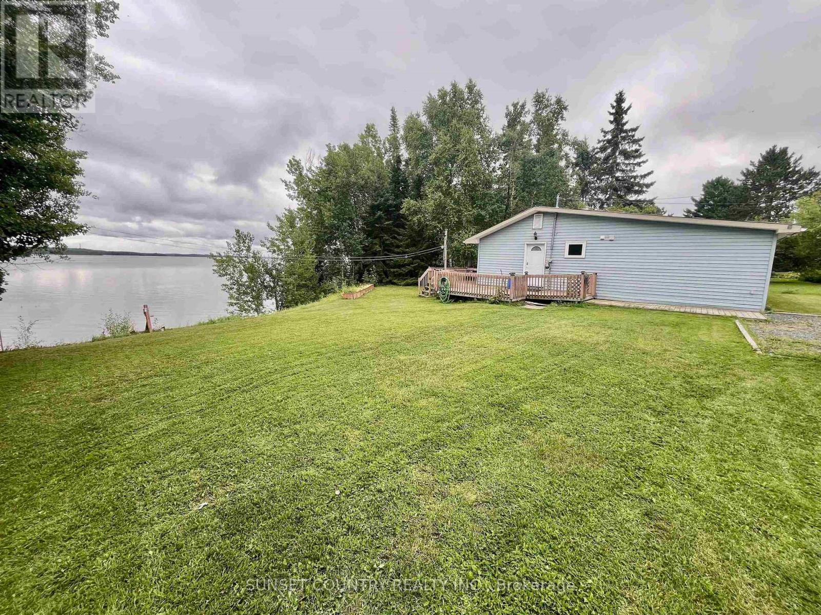 206 MCMILLAN CRESCENT - 31