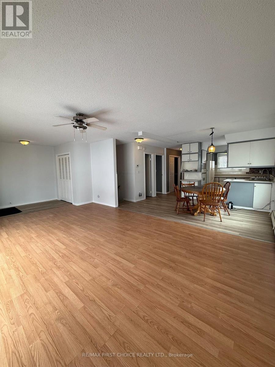 113 CEDAR CRESCENT - 22