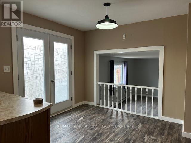 113 CENTENNIAL DRIVE - Image 14