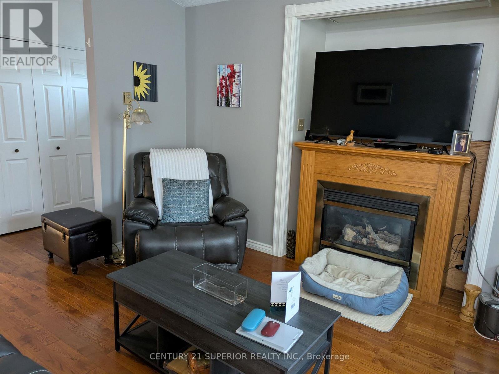34 HEMLO DRIVE - 8