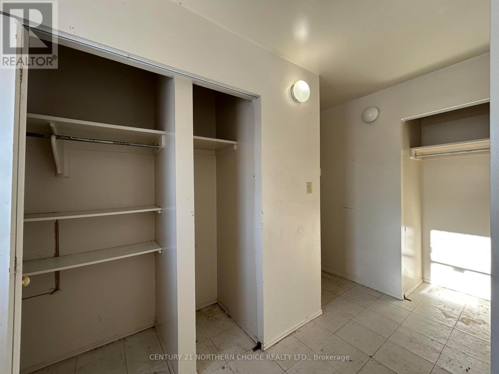 44 ELEANOR LAKE ROAD - Image 15