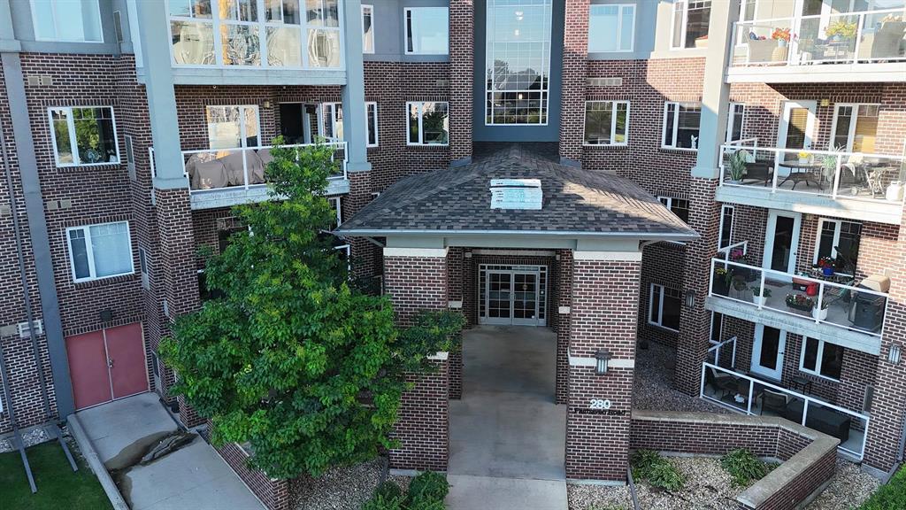 280 Fairhaven Road, Winnipeg, Manitoba, R3P0Z7, Winnipeg, Manitoba — photo 1 of 5