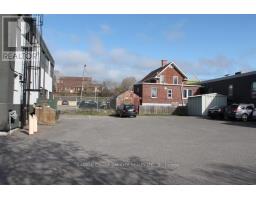 101 - 244 Camelot Street, Thunder Bay, ON P7A4B1 Photo 17