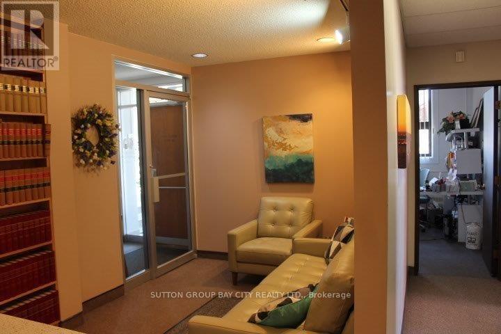 101 - 244 CAMELOT STREET, Thunder Bay (Court / Cumberland) — photo 8