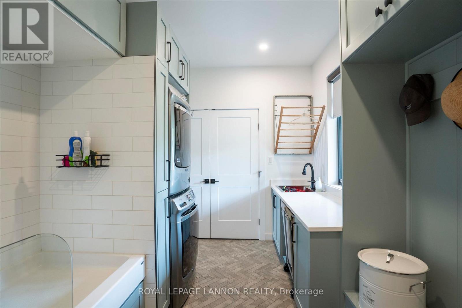 149 MICKELSON DRIVE - Image 26