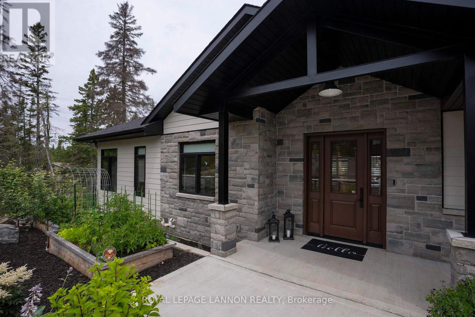 149 MICKELSON DRIVE - 35