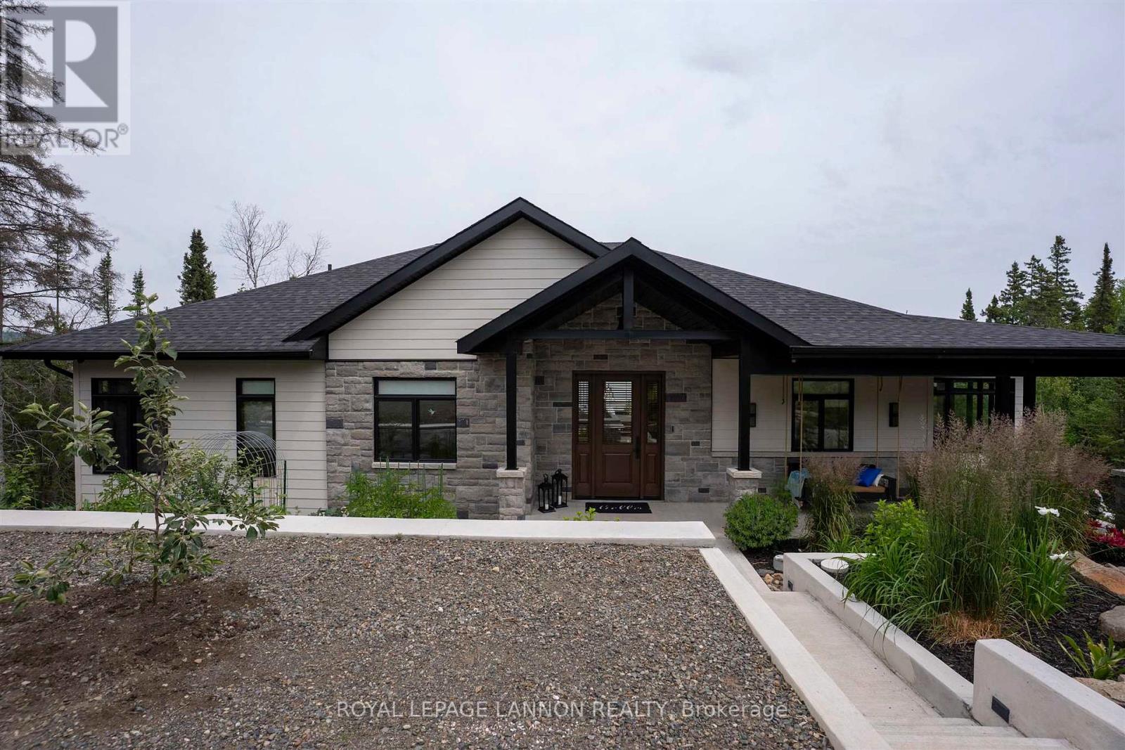 149 MICKELSON DRIVE - 33
