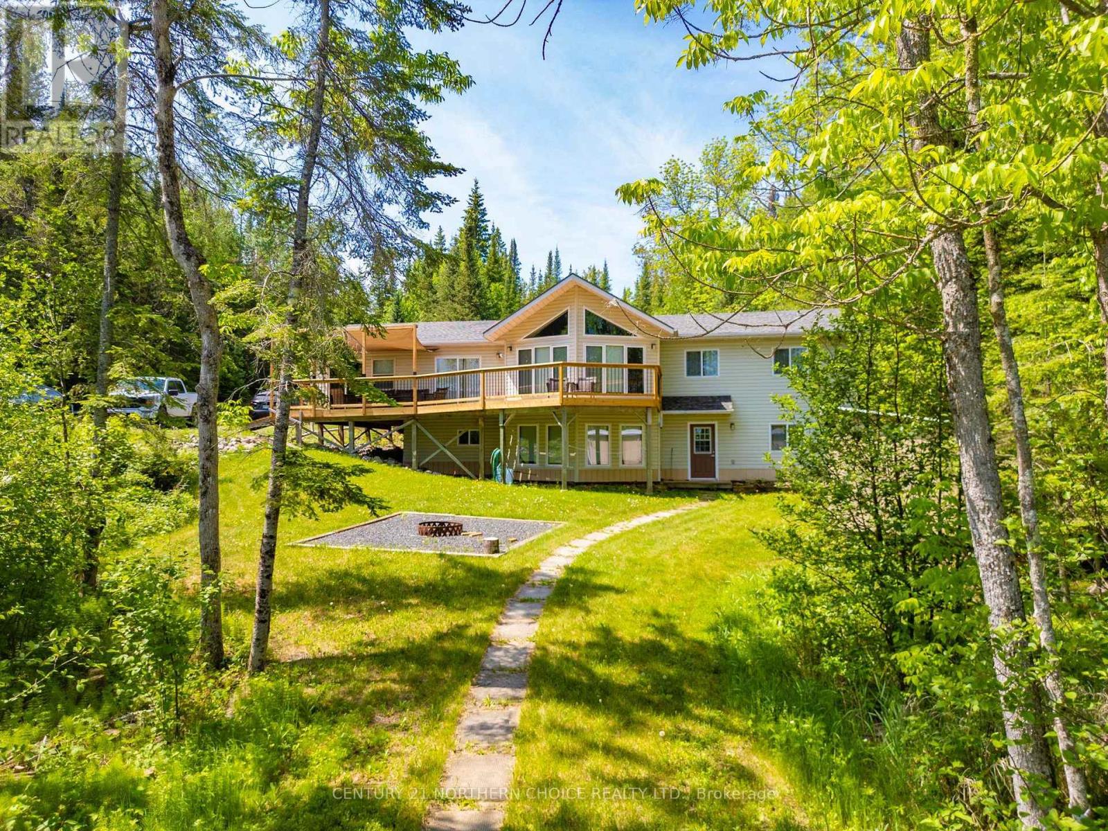 36 POPLAR BAY ROAD - 8