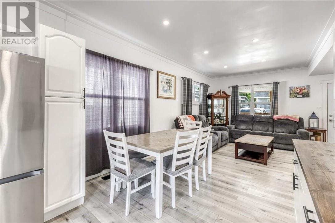 400 Morris Street - Image 12