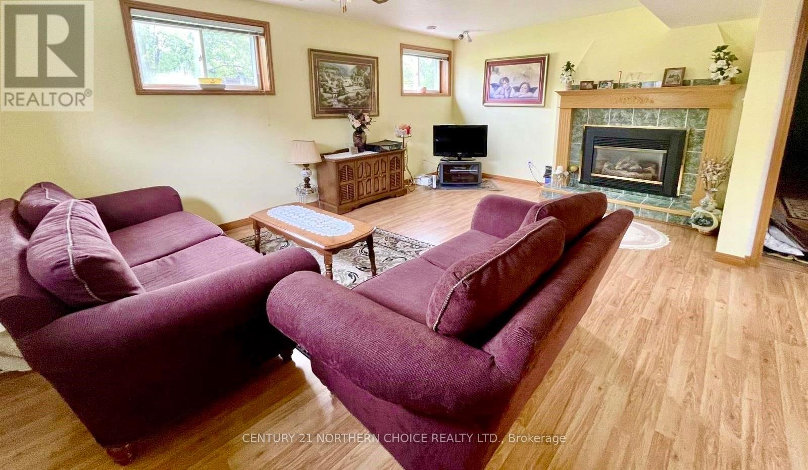 228 TAYLOR STREET - Image 26