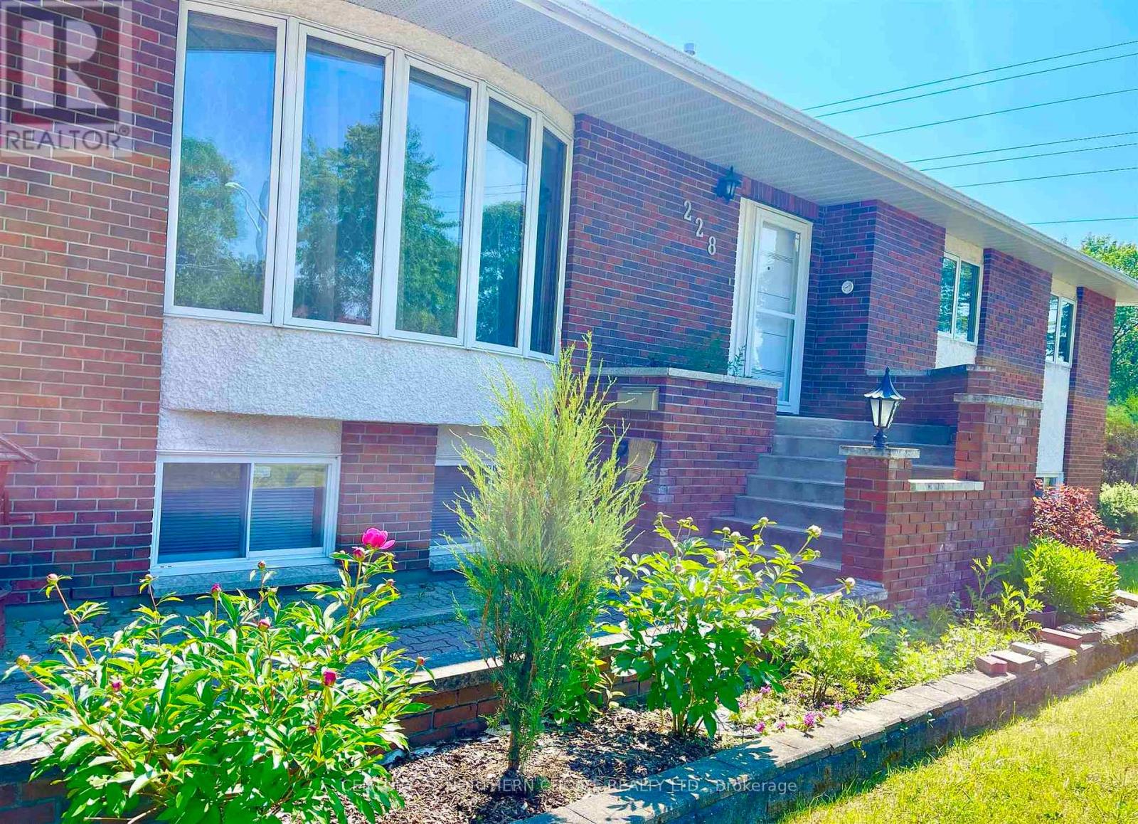 228 TAYLOR STREET - 1