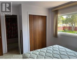 10 Lloyd Irwin Street, Marathon, ON P0T2E0 Photo 11