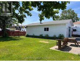 10 Lloyd Irwin Street, Marathon, ON P0T2E0 Photo 35