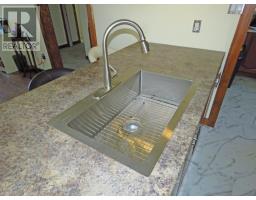 240 Walker Street, Greenstone, ON P0T1G0 Photo 9