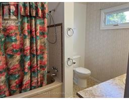 10 Lloyd Irwin Street, Marathon, ON P0T2E0 Photo 8