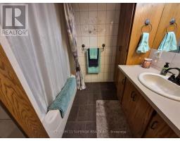 104 Centennial Drive, Schreiber, ON P0T2W0 Photo 17