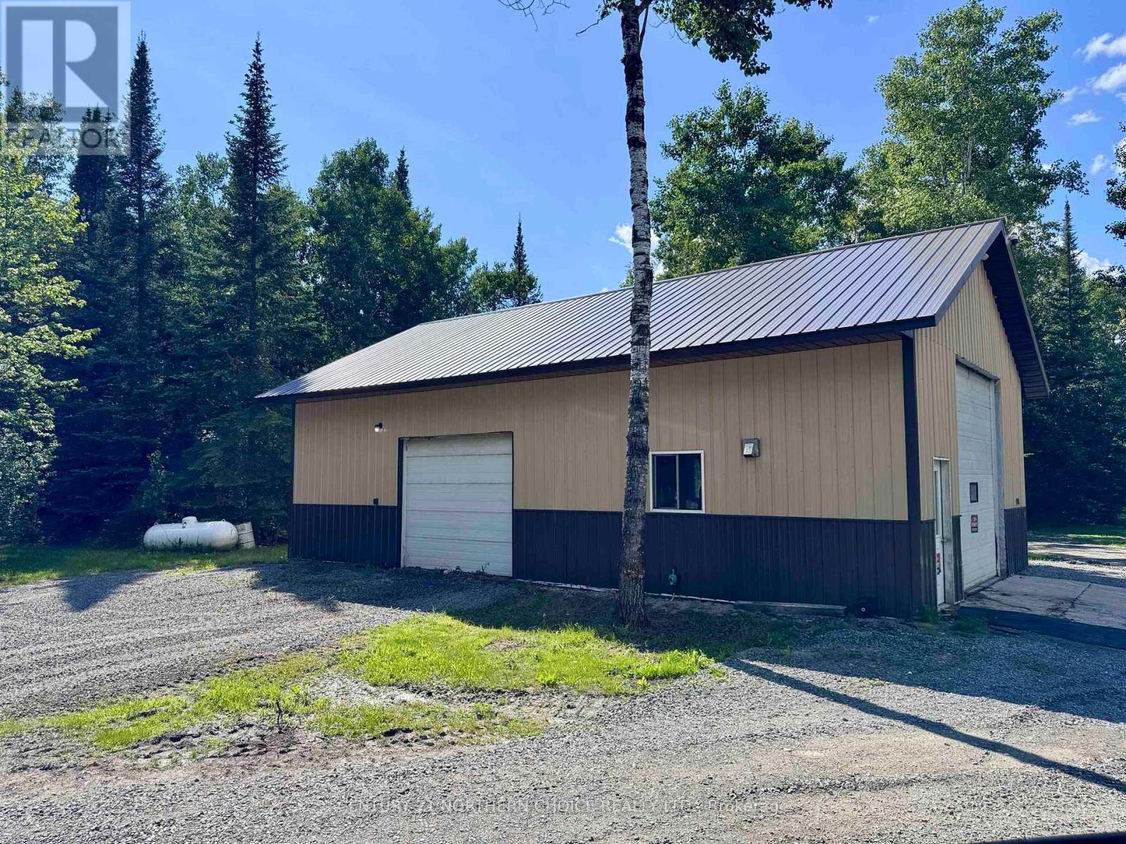 425 EMO ROAD - Image 36