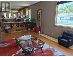 104 Centennial Drive, Schreiber, ON P0T2W0 Photo 16