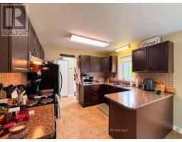 16 Matachewan Road, Manitouwadge, ON P0T2C0 Photo 8