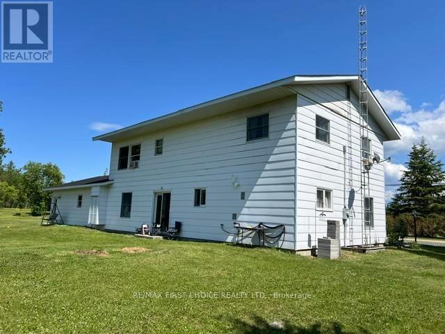 7431 HWY 621 - Image 20
