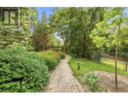 305 - 900 Wilson Road N, Oshawa, ON L1G7T2 Photo 46