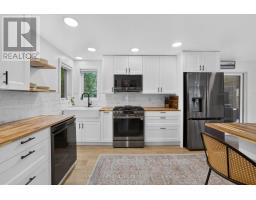 1006 Park St, Kenora, ON P9N1B9 Photo 11
