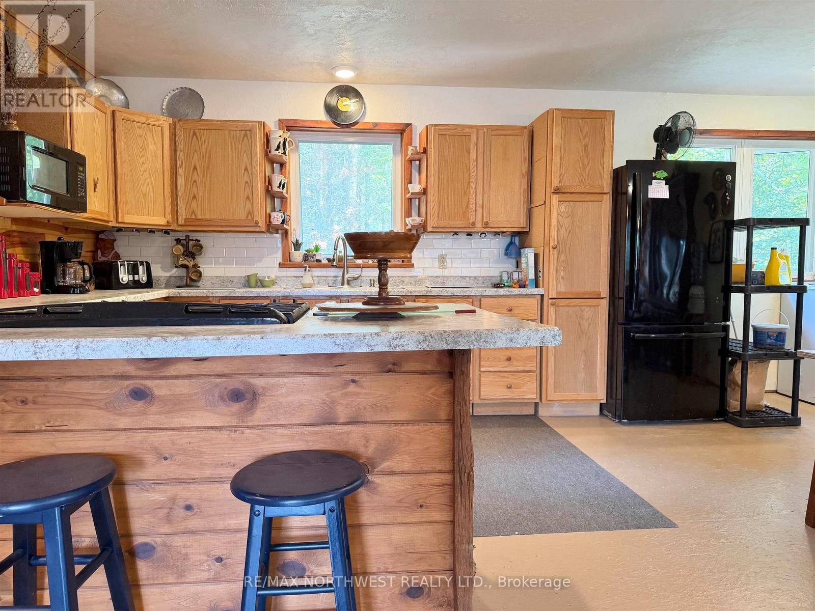 677 OLD STATION ROAD - 26