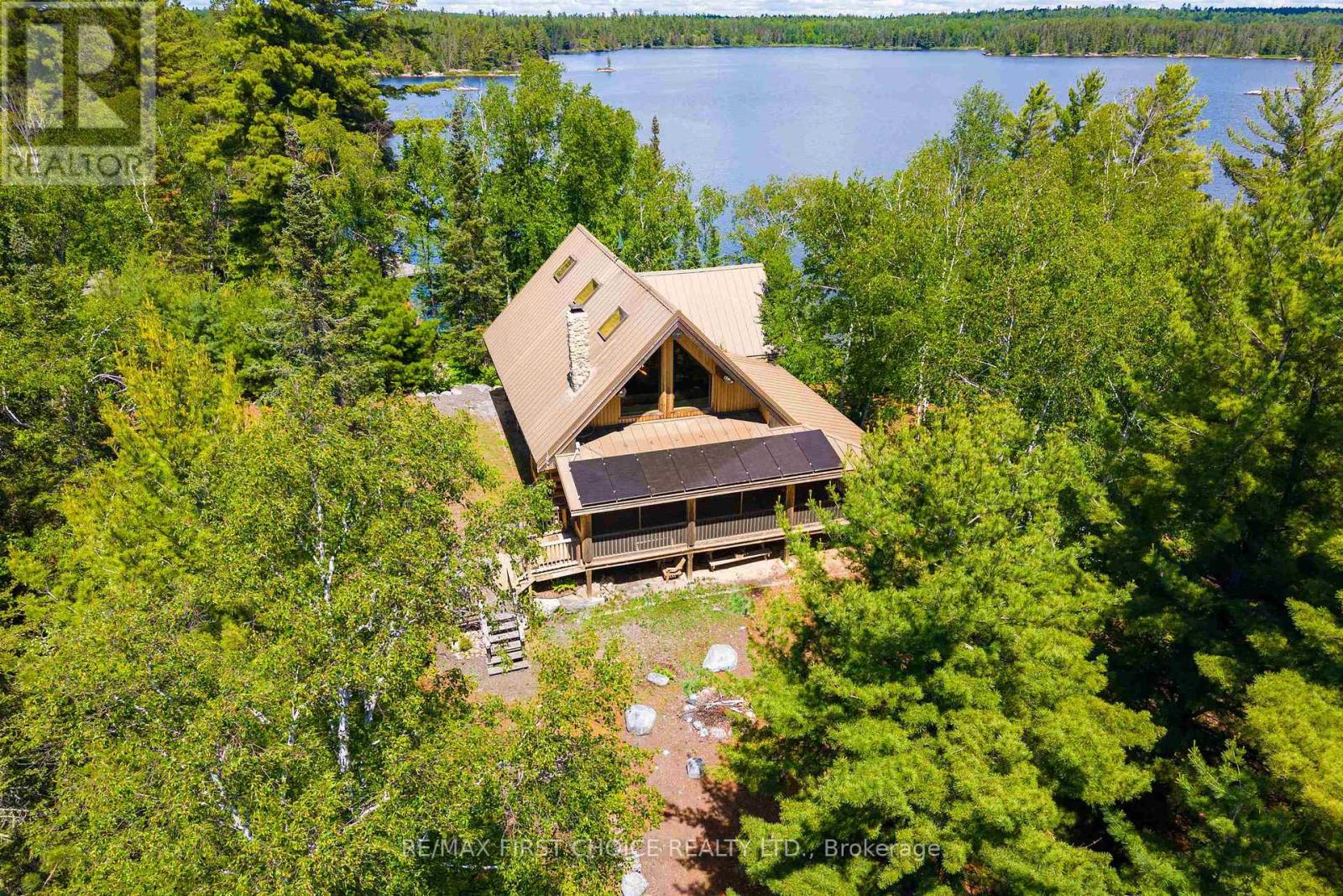 G-1425 BEN ISLAND, RAINY LAKE - 2