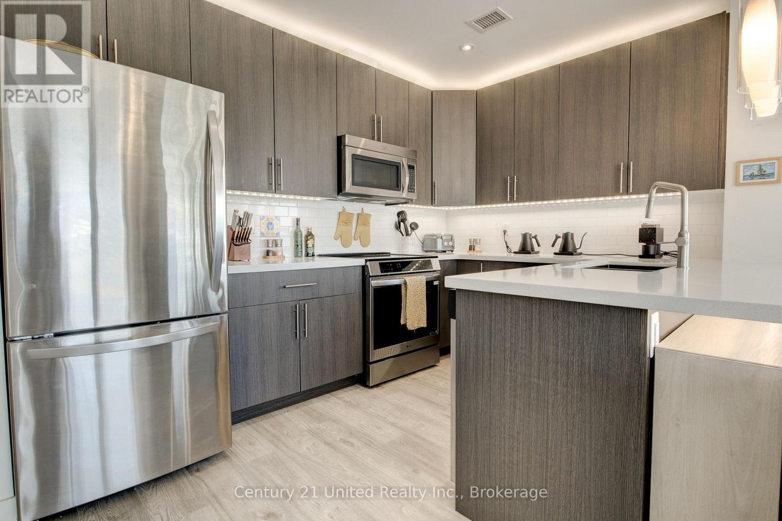 #1702 1 VICTORIA STREET S - Image 6