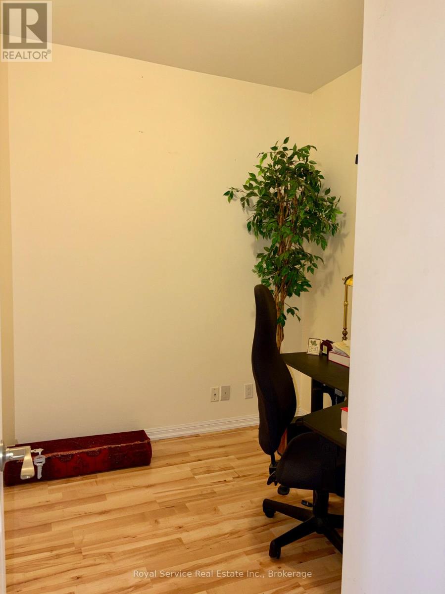 #309 50 MILL STREET N - Image 12