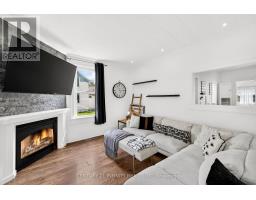 Living room - 13 Main Street, Cavan Monaghan, ON L0A1G0 Photo 7