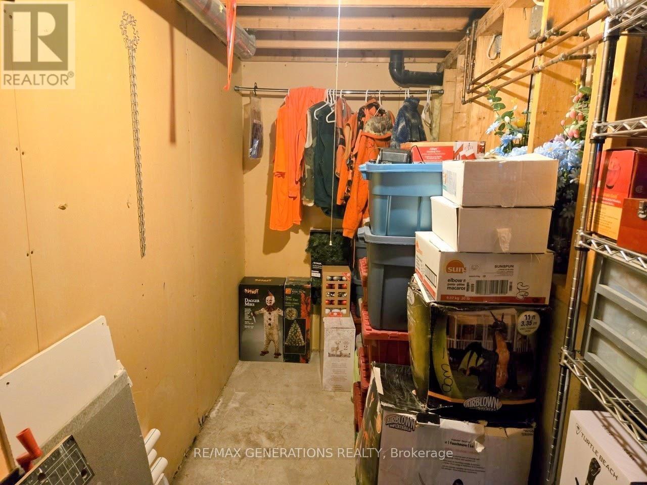9 MICHANO DRIVE - Image 34