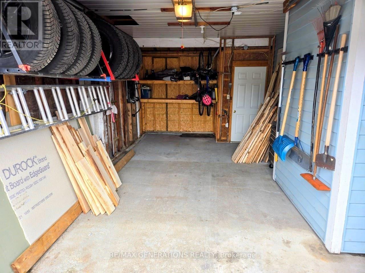 9 MICHANO DRIVE - Image 37
