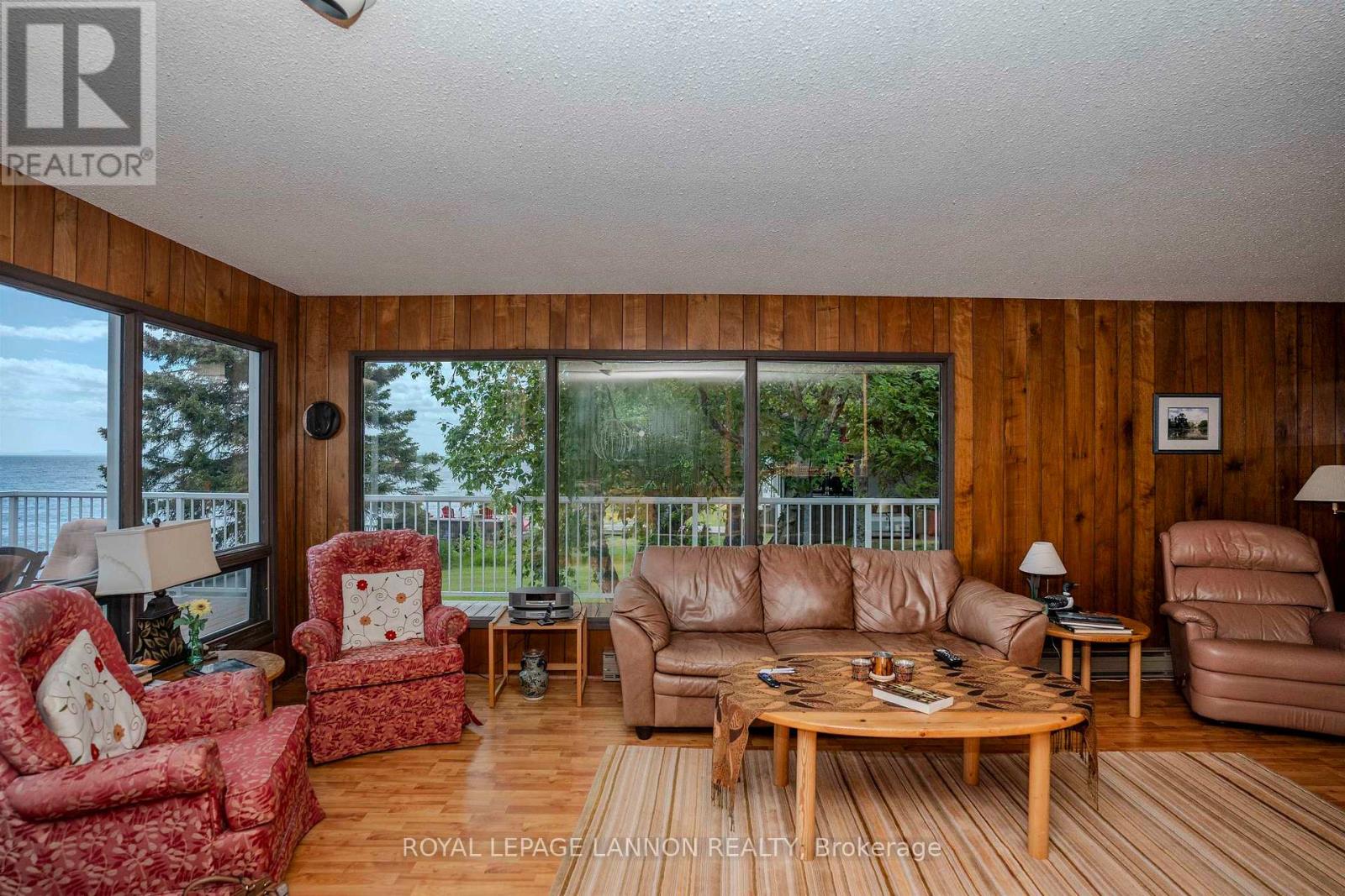 363 AMETHYST HARBOUR CLIFF AVE - 11