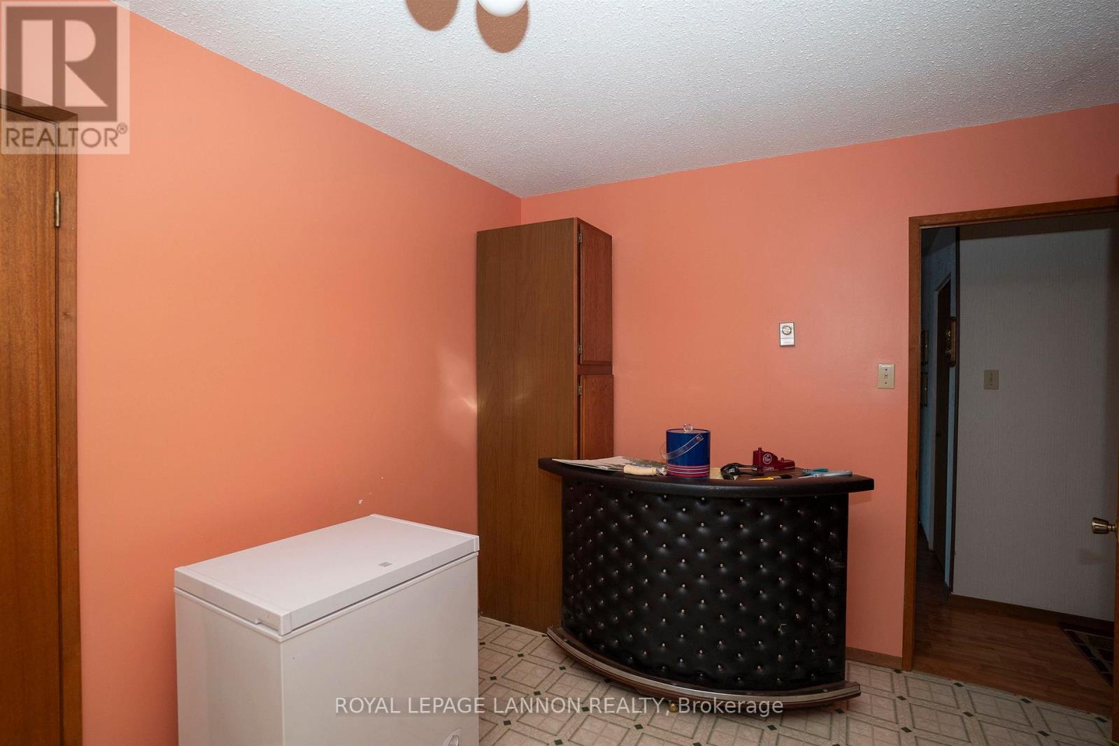 363 AMETHYST HARBOUR CLIFF AVE - Image 33