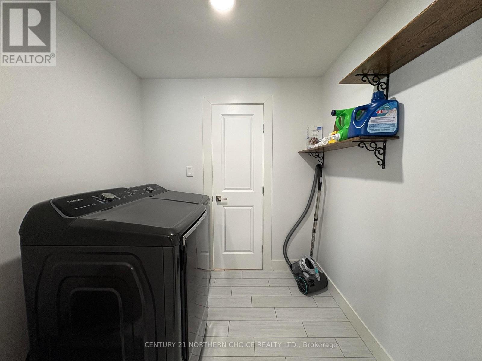 1026 THIRD STREET E - 18